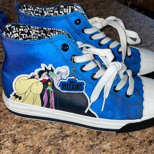 Disney Blue and White Sneakers woman’s 9